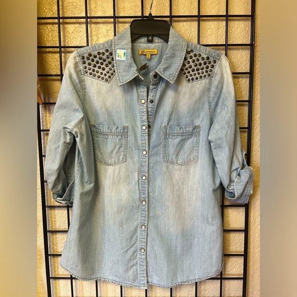 DEMOCRACY DENIM SHIRT - Picture 1 of 3